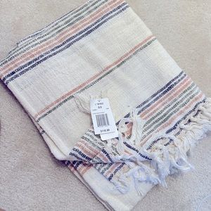 NWT LSPACE kimana beach blanket